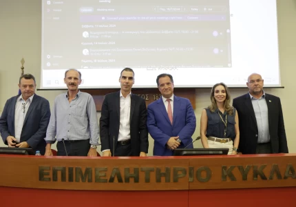 Επίσκεψη του Υπουργού Υγείας Άδωνι Γεωργιάδη και του Υφυπουργού Υγείας Μάριου Θεμιστοκλέους στη Σύρο